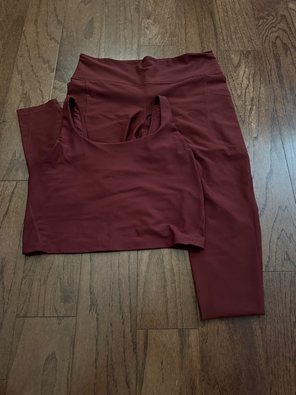 Old Navy Maroon High-Waist Leggings and Scoop Crop Tank Set